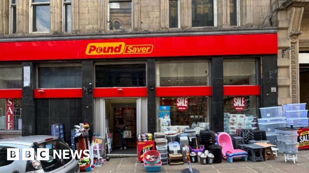 Appeal over Bradford Victorian building’s bright red sign