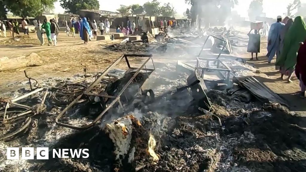 Militants gun down dozens of mourners in Nigeria
