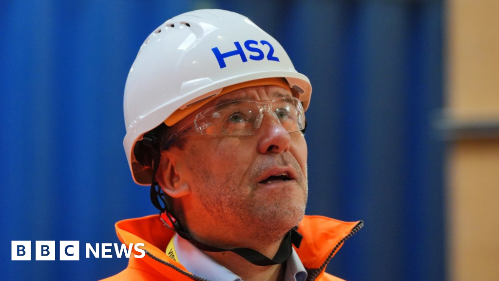 HS2 in ‘Very Serious Situation’, Boss Warns