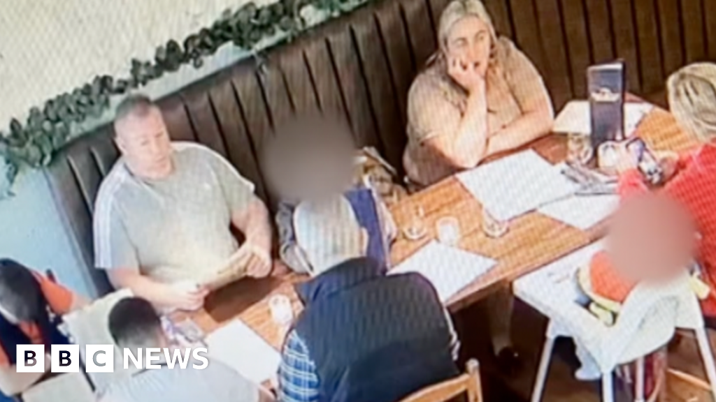 Dine and dash couple failed to pay £1,000 in bills