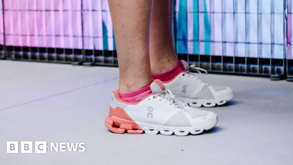Squeaky shoes lead to lawsuit for being 'embarassing'
