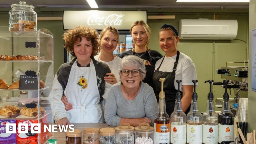 Ukrainian sisters and Welsh sponsor launch fusion cafe