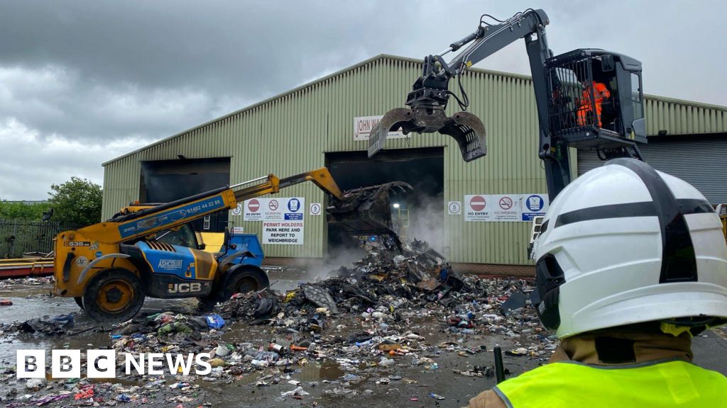 Darlington recycling centre fire extinguished in 'lengthy job' 