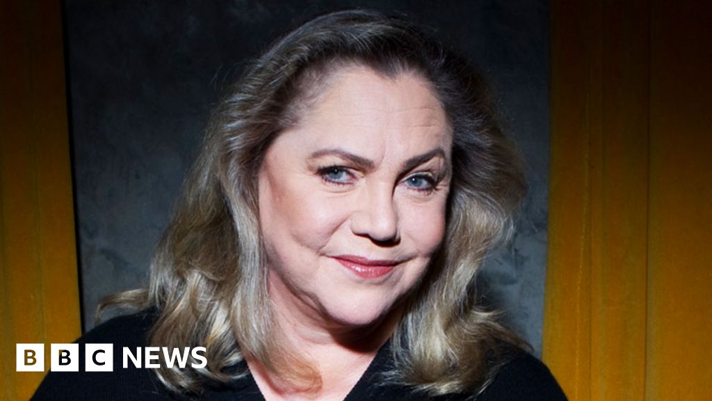 Actress Kathleen Turner On Hollywood Sexism And Rage Bbc News