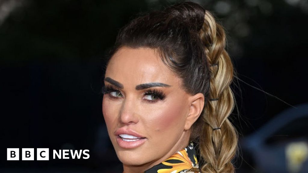 Katie Price given suspended jail term after Sussex drink-driving crash