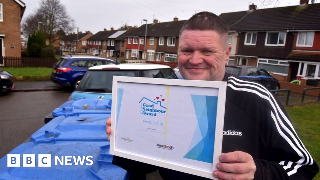 Middlesbrough dad wins award for decade of bin chores BBC News