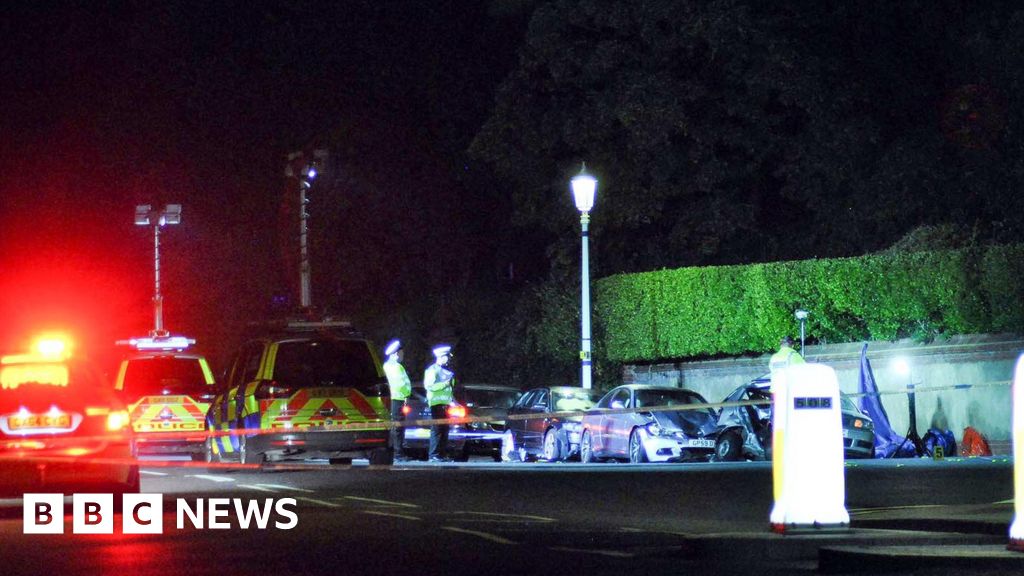 Two dead in Eastbourne hitandrun crash BBC News