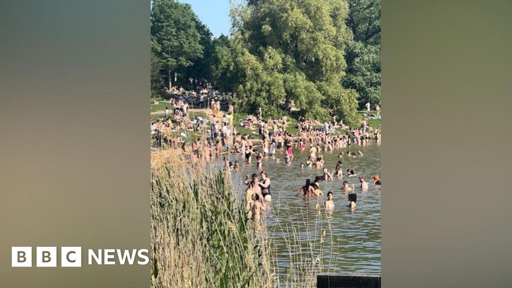 'Appalling' scenes at Hampstead Heath pond slammed