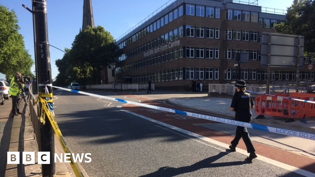 Two further arrests in Bristol murder investigation BBC News