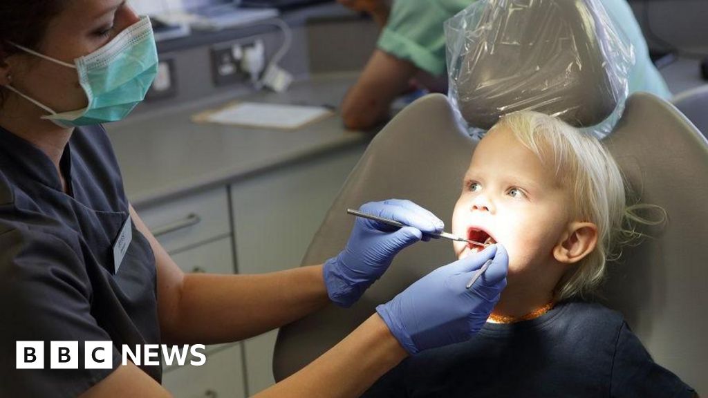 Labour pledges 100,000 urgent child dental appointments