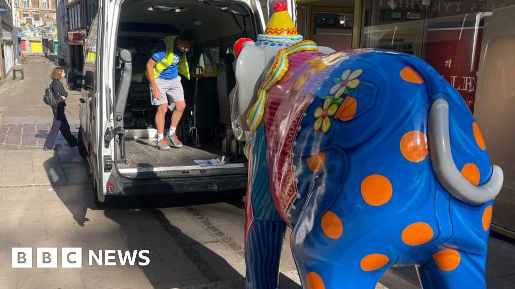 Three art paths damaged on the opening weekend Three art paths damaged on the opening weekend