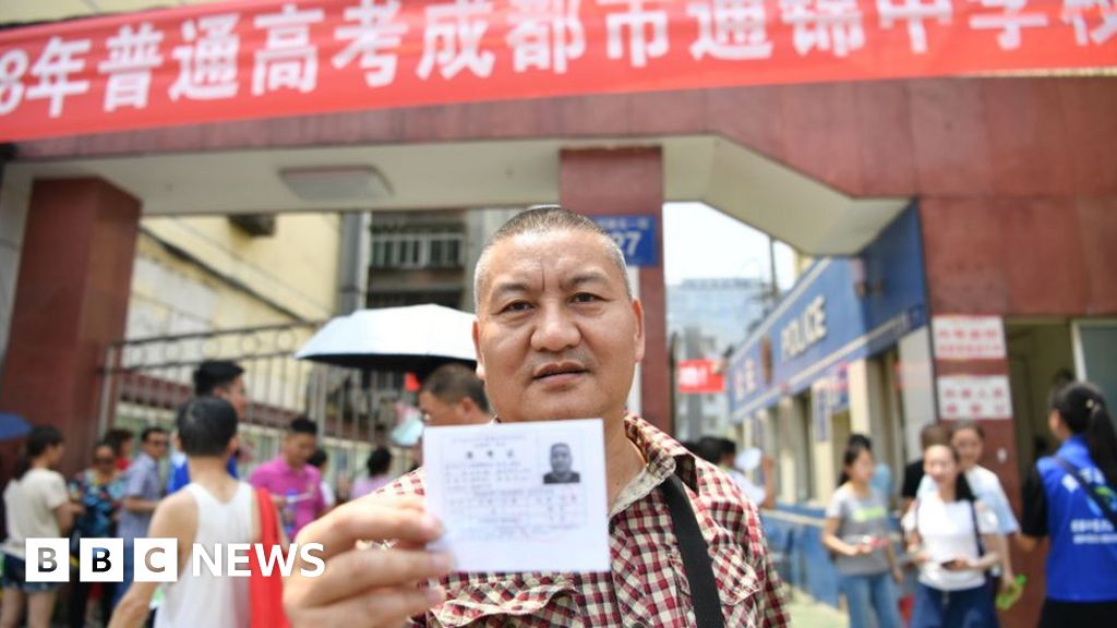 Chinese millionaire fails 27th bid at university entry exams