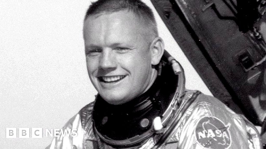 Before the Moon: the early exploits of Neil Armstrong