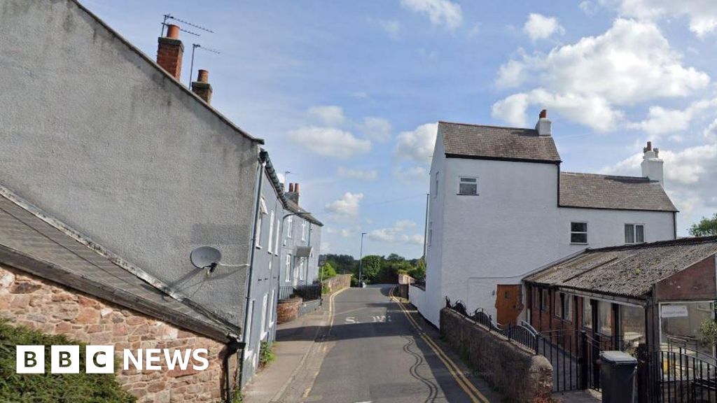 Mountsorrel road to be closed to allow building work BBC News