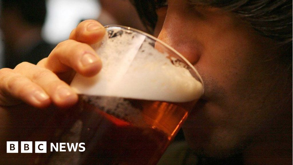 Licensing Laws Longer Pub Opening Times could Cost Police 7m BBC News licensing-laws-longer-pub-opening-times-could-cost-police-7m-bbc-news