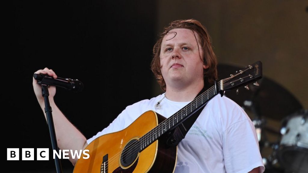 Lewis Capaldi: Crowd offers support as he struggles to complete Glastonbury set
