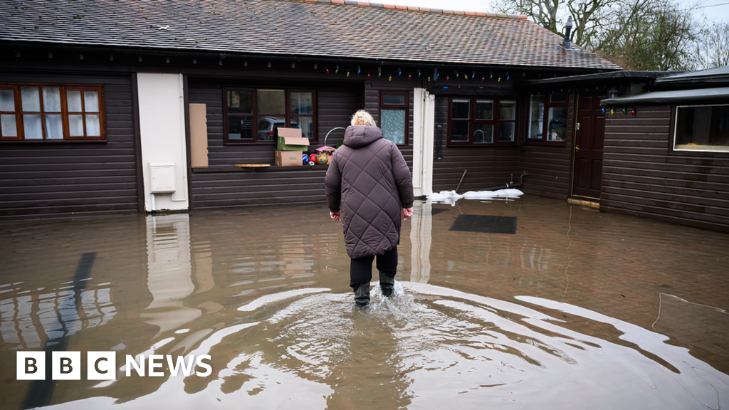 Cold weather to last a week as flooding continues