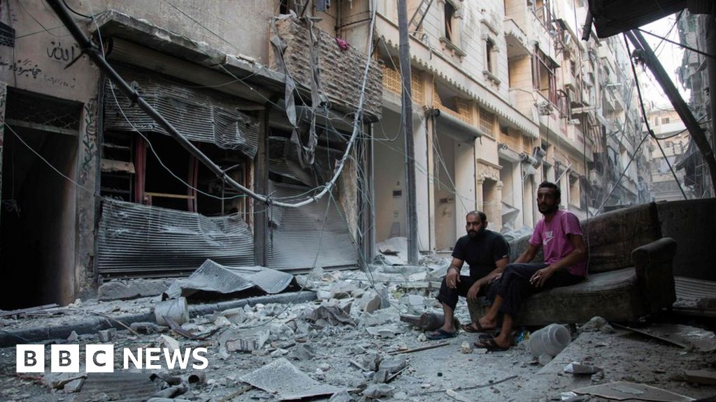 Air Strikes Hit Rebel-held Areas Of Aleppo, Monitors Say - BBC News