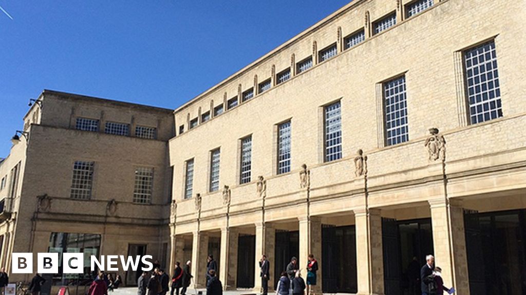 Weston Library gets 770,000 visitors in first year BBC News