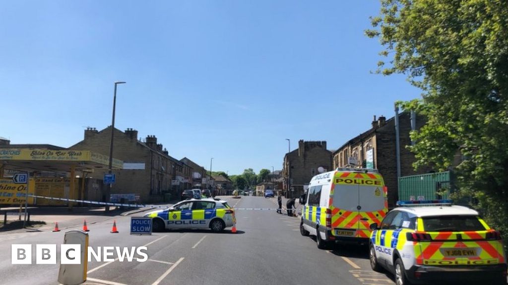 Huddersfield shooting Two more arrests