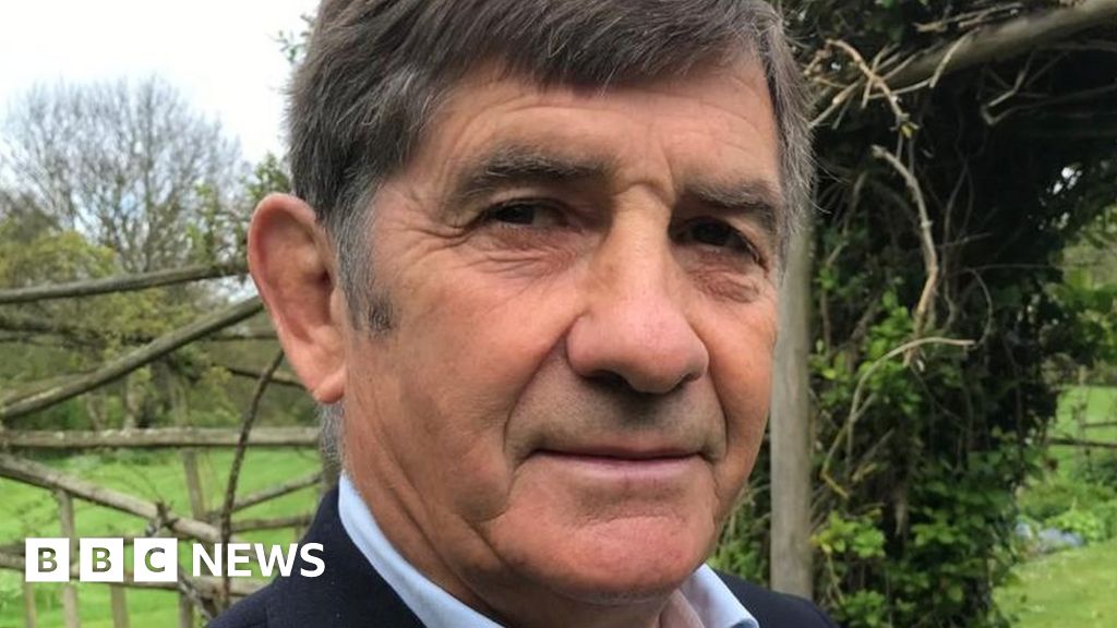 Wiltshire PCC criticises Stonewall trans policy on women-only areas