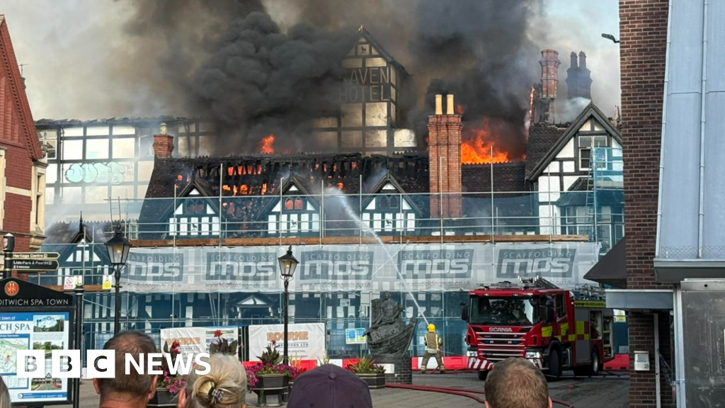 Firefighters Tackle Multiple Historic Hotel Blazes in England