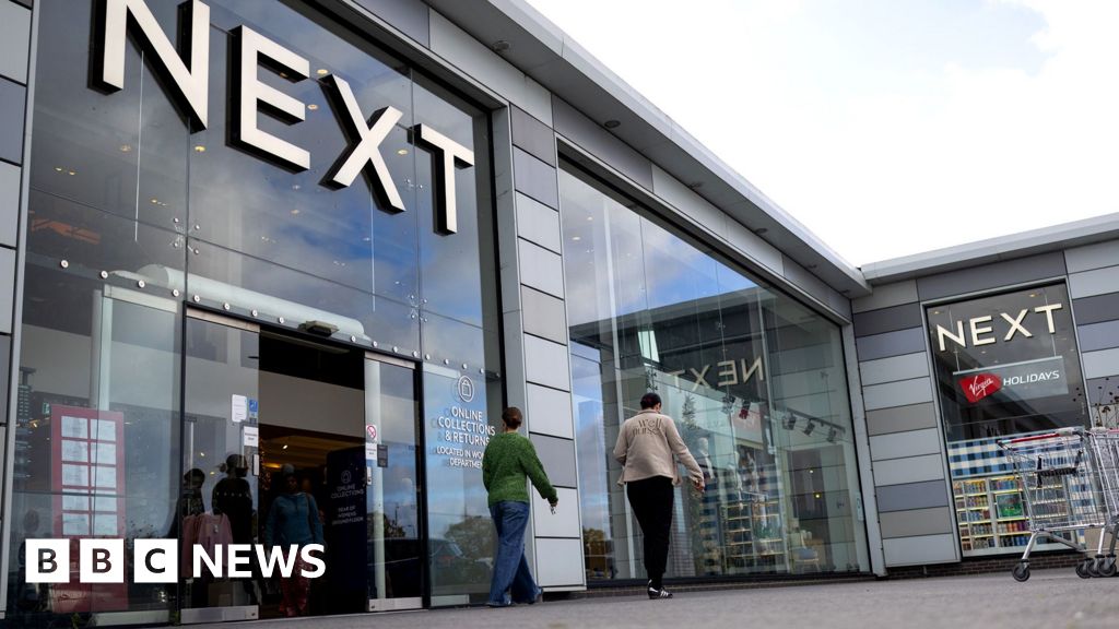 Next boss warns of 'dramatic' fall in entry-level jobs   www.bbc.com