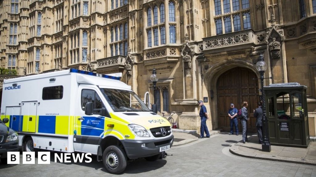 Muslim peer Lord Ahmed receives 'suspicious package' in post BBC News