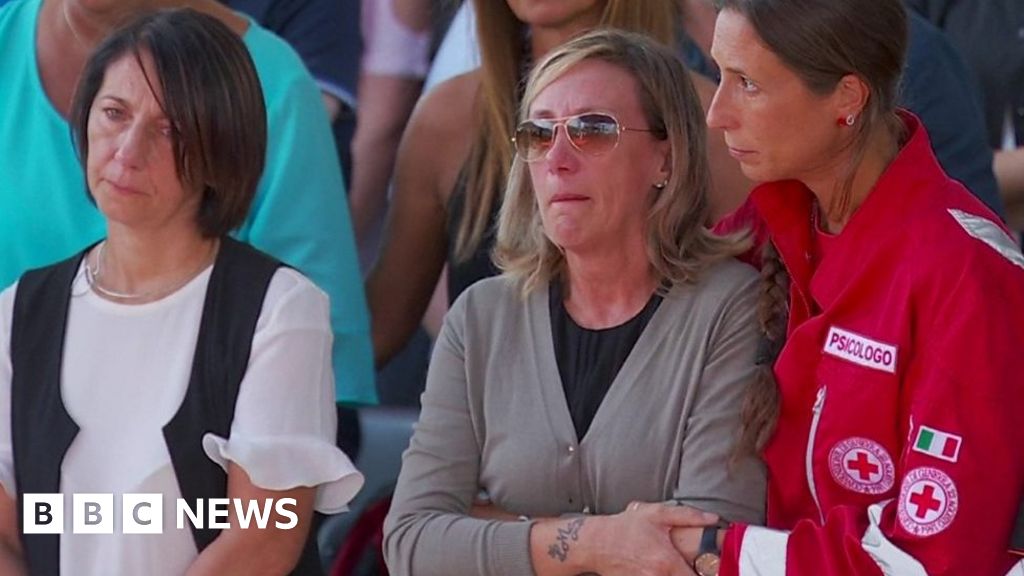 Genoa falls silent for Morandi bridge victims