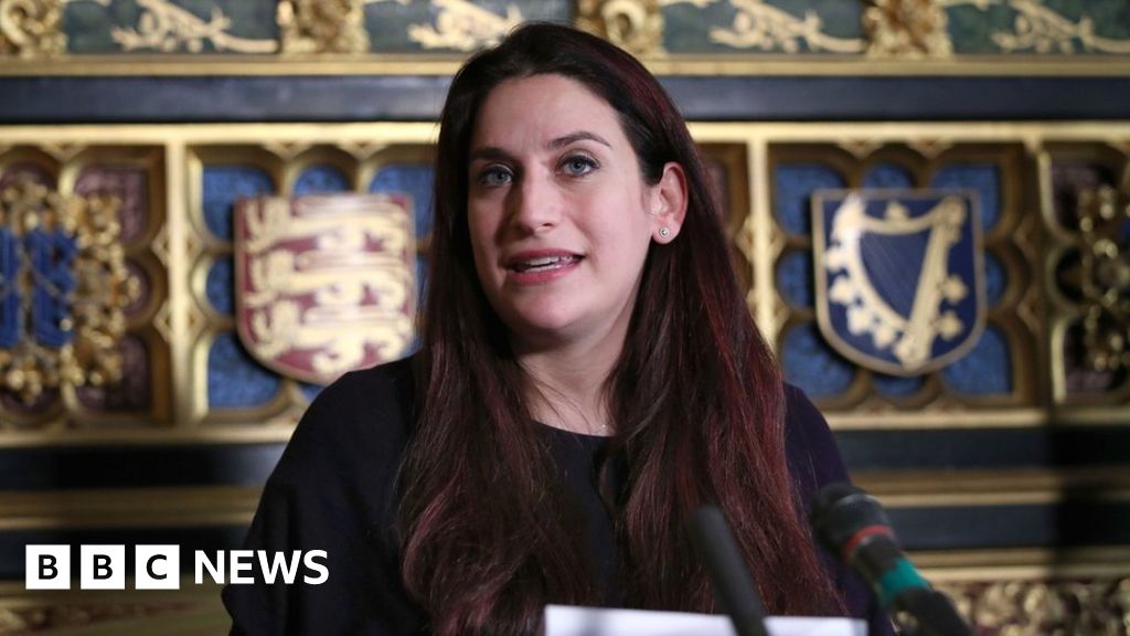 Luciana Berger rejoins Labour Party after antisemitism apology