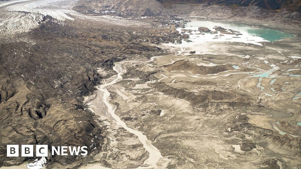 Slims River Climate change causes 'river piracy' in Canada's Yukon