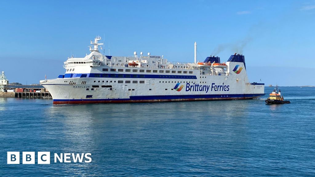 Guernsey opts for Brittany Ferries