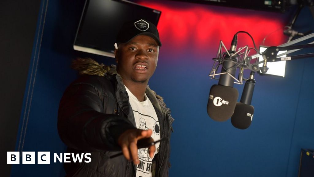 Michael Dapaah's Fire in the Booth - official Roadman Shaq single and ...
