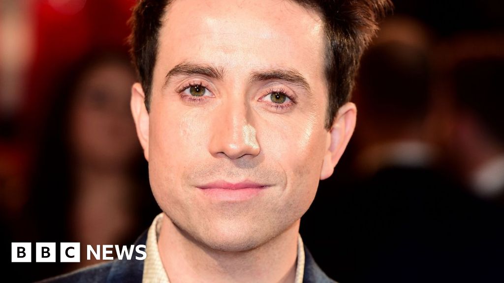 Radio 1 Dj Nick Grimshaw Flips His Car On To Its Side While Avoiding A 