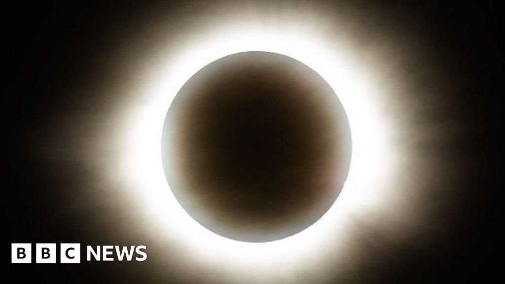 Watch best moments from solar eclipse