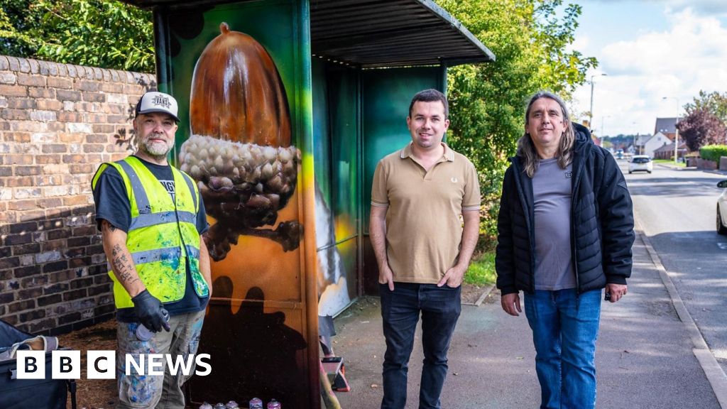 Fazeley bus shelter art celebrates nature and history