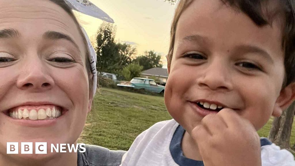 'It's just scary': In Florida, parents ponder future with fewer vaccines
