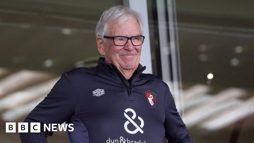 Bournemouth owner Bill Foley looks to buy Hibs stake
