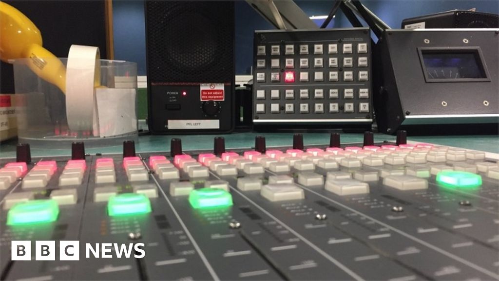 BBC launches second Welsh station Radio Cymru 2