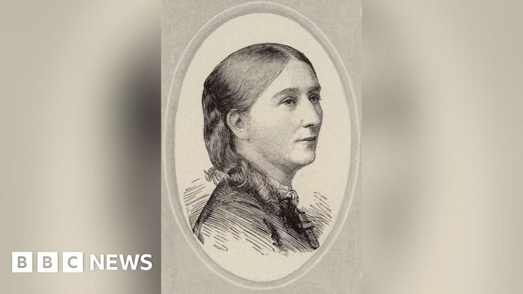 Charlotte Riddell: Queen of Ghost Stories honoured with blue plaque in Carrickfergus