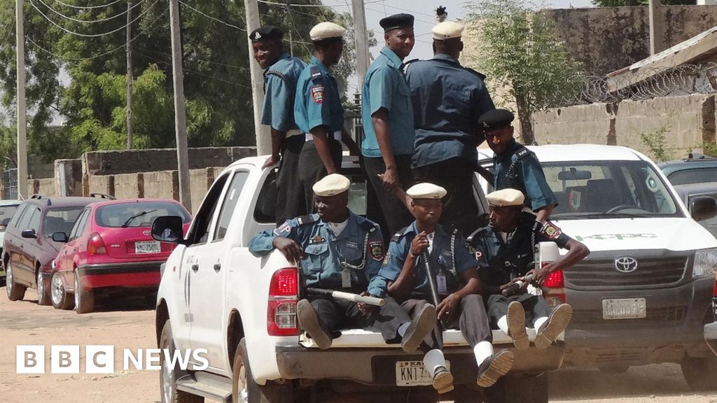 Kano’s Islamic police arrest Nigerian Muslims for eating in public during Ramadan