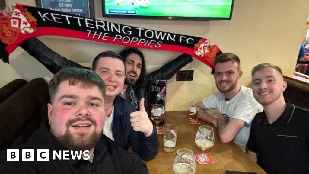 Greek group Egglezoi launches Kettering Town fan club
