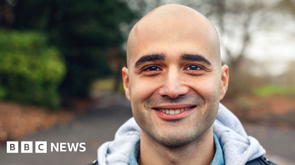 Potential new cure found for baldness - BBC News