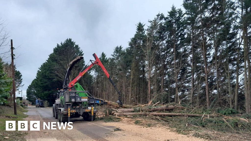 A436 in Gloucestershire Closed Due to Storm Damage