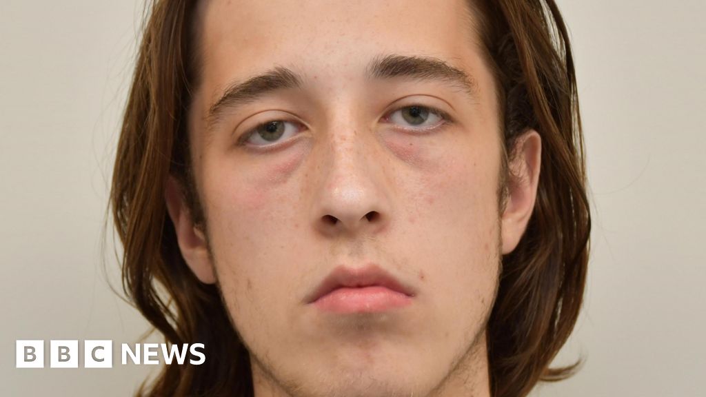 Neo-Nazi guilty of terror charge after MI5 sting