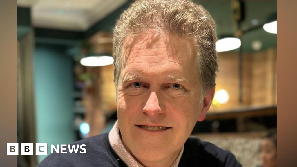 From Football to the Classroom: How a 60-Year-Old Arsenal Veteran Reinvented His Career as a Teacher