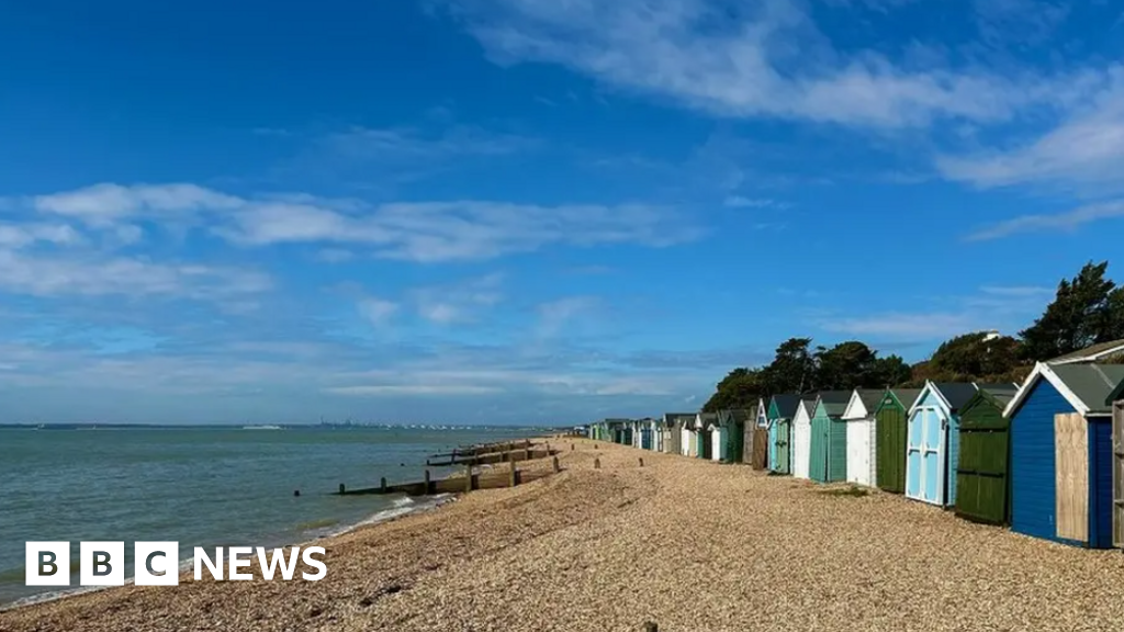 Burst Pipes Disrupt Water Supply Oxford, Pollute Sea Hampshire