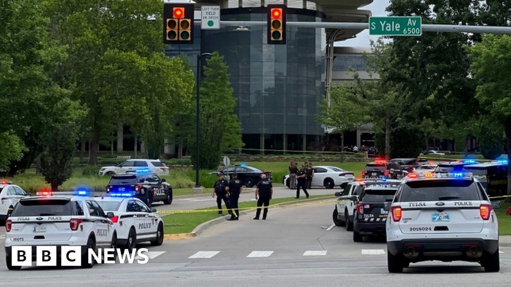 Oklahoma hospital shooting: Four dead and multiple injured