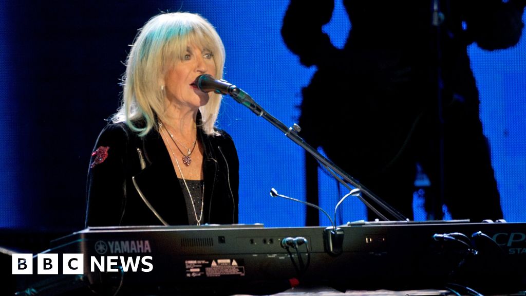 Fleetwood Mac singer-songwriter Christine McVie dies aged 79