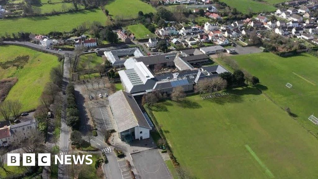 Guernsey school 'committed to growth' after Ofsted inspection